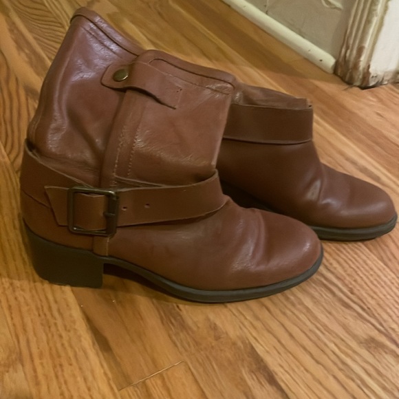 DKNYC brown leather short boots. - Picture 2 of 5